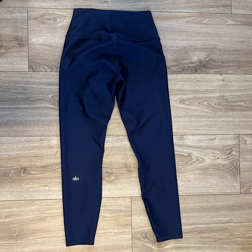ALO Yoga Navy Blue 25” Leggings size M